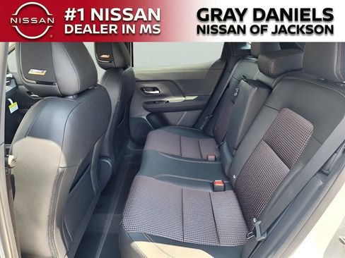 New 2025 Nissan Kicks SR w/ SR Premium Package image 9