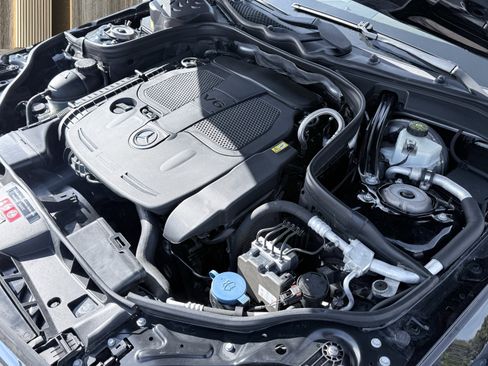 Used 2014 Mercedes-Benz E 350 Sedan image 57