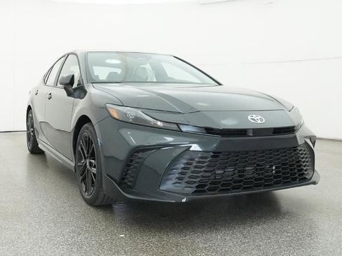 New 2026 Toyota Camry SE FWD image 30