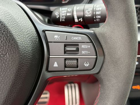 Used 2023 Honda Civic Type R image 25