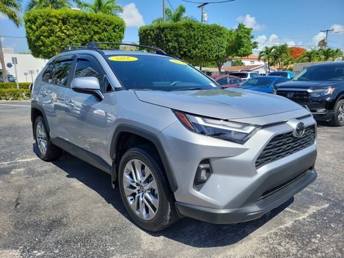 Used 2024 Toyota RAV4 XLE Premium FWD image 7