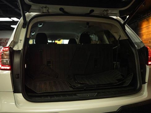 Used 2021 Subaru Ascent Limited AWD/4WD image 7
