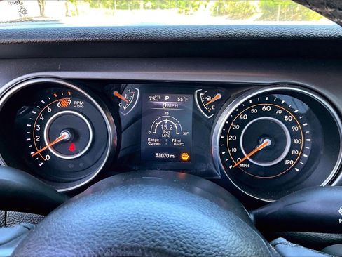 Certified 2023 Jeep Wrangler Unlimited Sport AWD/4WD image 10