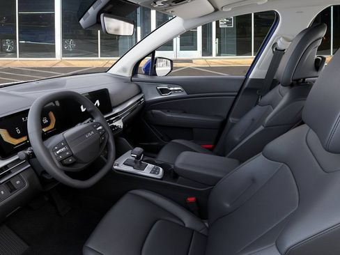 New 2026 Kia Sportage EX AWD/4WD image 17