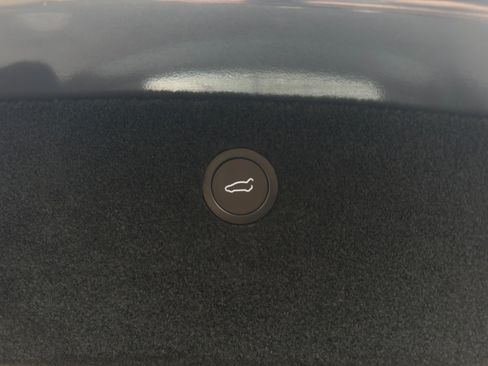 Used 2023 Tesla Model X Plaid image 58