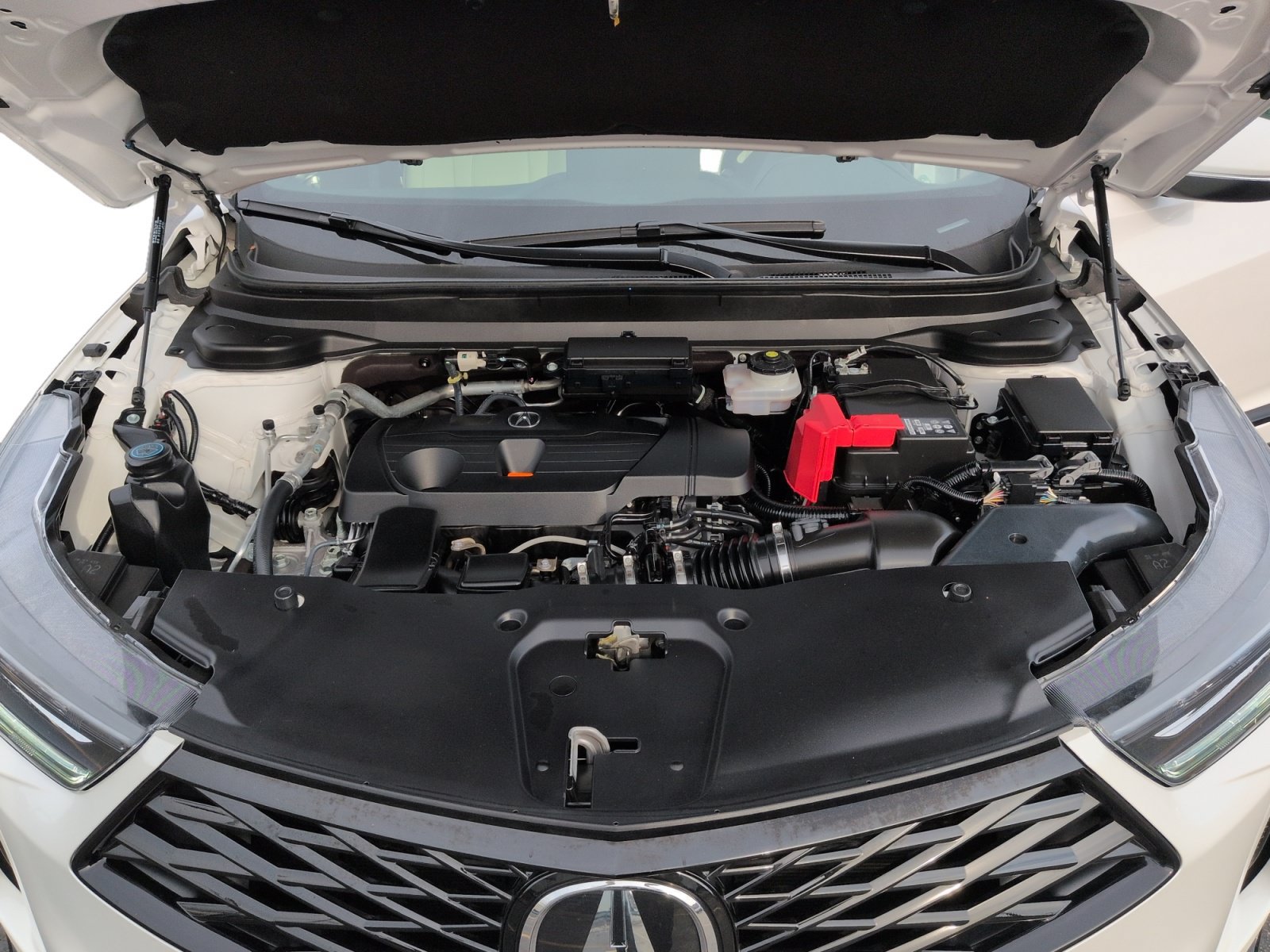 Used 2025 Acura RDX SH-AWD image 31