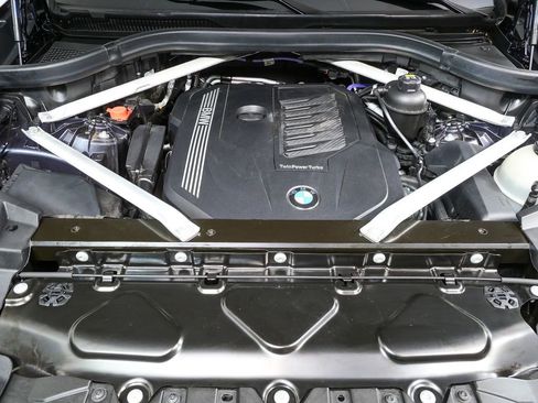 Used 2021 BMW X5 sDrive40i w/ M Sport Package image 34