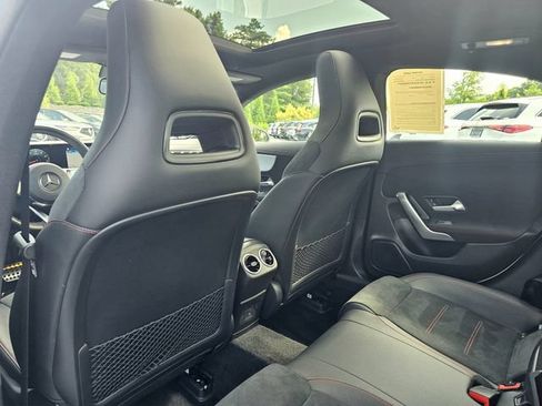 Used 2022 Mercedes-Benz CLA 35 AMG 4MATIC image 25