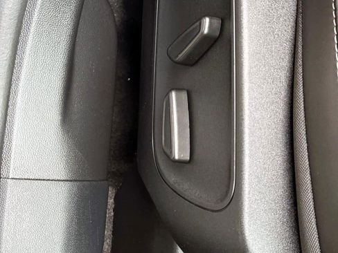 Used 2025 Ford Escape Platinum AWD/4WD image 11