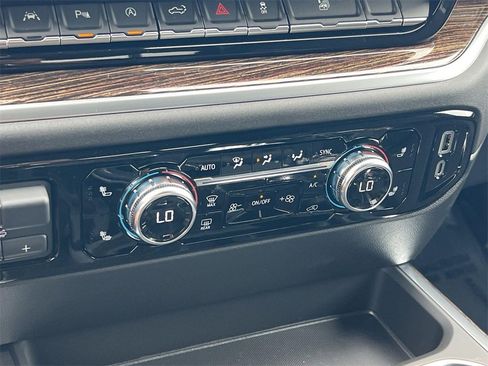 New 2026 GMC Sierra 1500 Elevation w/ Preferred Package image 21