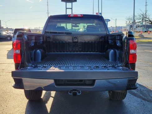 Used 2018 GMC Sierra 1500 SLE w/ SLE Value Package image 23