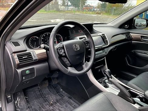 Used 2016 Honda Accord EX-L image 18