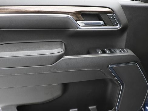 Used 2023 Chevrolet Silverado 1500 LT image 16