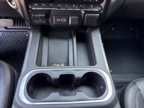 Used 2021 GMC Sierra 1500 AT4 w/ Technology Package AWD/4WD image 24