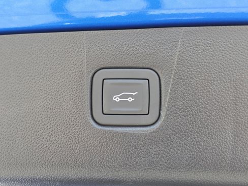 New 2026 Chevrolet Blazer LT w/ Convenience Package FWD image 16