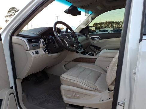 Used 2020 GMC Yukon Denali w/ Denali Ultimate Package image 20