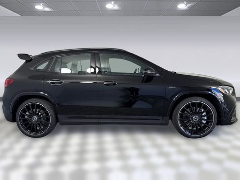 New 2026 Mercedes-Benz GLA 35 AMG 4MATIC image 8