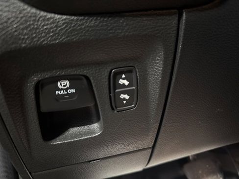 Used 2023 RAM 1500 Big Horn image 7