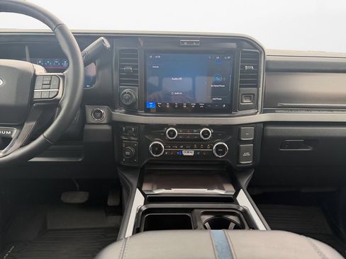 Used 2026 Ford F350 Platinum AWD/4WD image 11