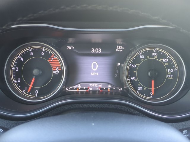 Used 2019 Jeep Cherokee Limited AWD/4WD image 11