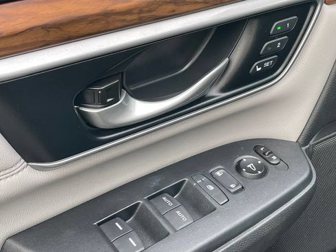 Used 2020 Honda CR-V EX-L image 6