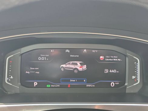 Used 2020 Volkswagen Tiguan SEL AWD/4WD image 21