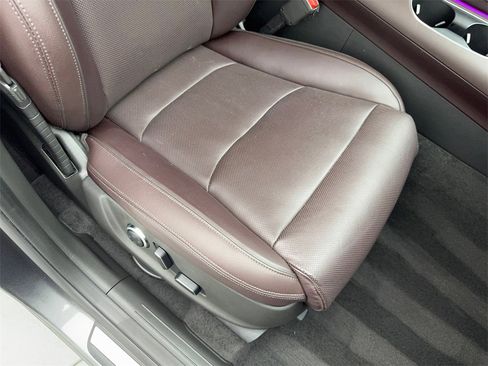 Used 2024 Genesis GV70 2.5T w/ Advanced Package image 46