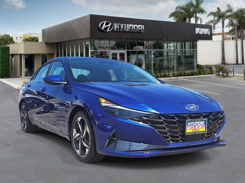 Certified 2023 Hyundai Elantra Limited w/ Cargo Package FWD image 1