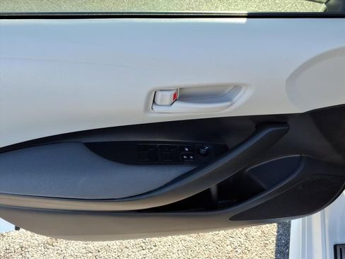 Certified 2024 Toyota Corolla LE image 22