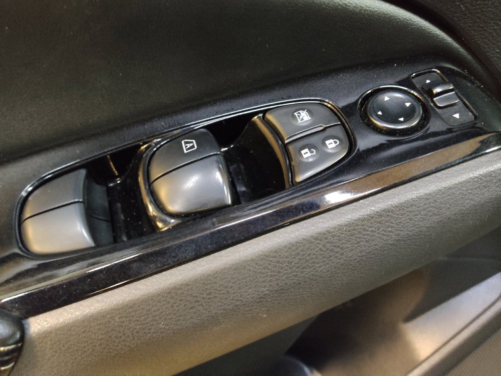 Used 2023 Nissan Altima 2.5 SV FWD image 27