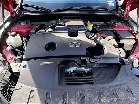 Used 2025 INFINITI QX50 Sport image 10