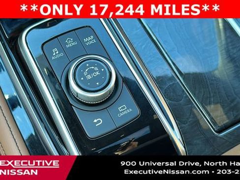 Used 2024 INFINITI QX80 Sensory w/ Cargo Package image 19