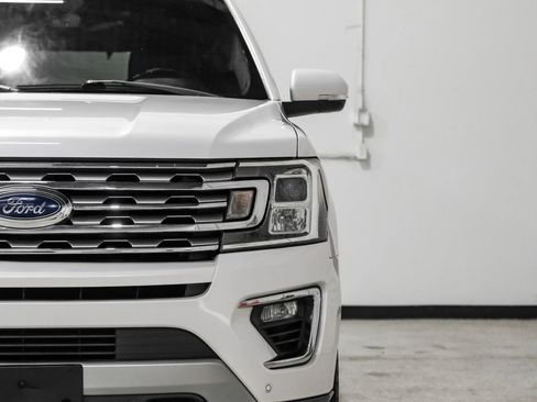 Used 2019 Ford Expedition Limited image 47