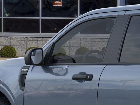 New 2026 Ford Maverick XLT image 21