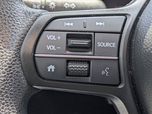 Used 2024 Honda CR-V EX image 11