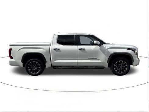 Used 2024 Toyota Tundra Limited image 2