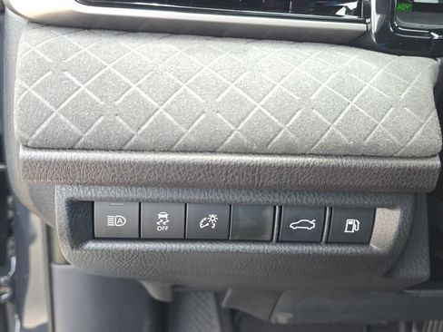 New 2026 Toyota Camry XLE FWD image 25