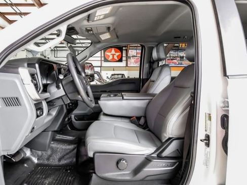 Used 2024 Ford F350 XL AWD/4WD image 6
