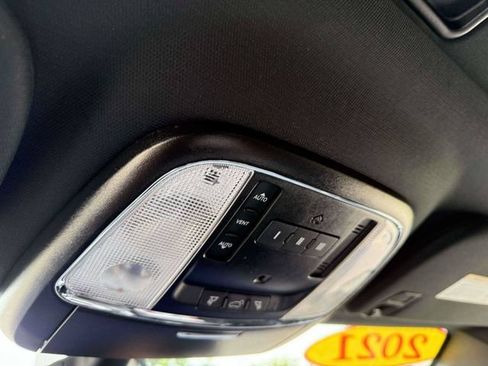 Used 2021 Jeep Grand Cherokee Limited AWD/4WD image 32