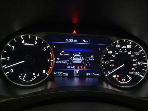 Used 2025 Nissan Altima 2.5 SV FWD image 23