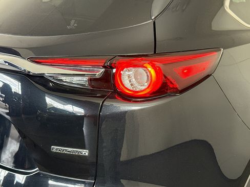 Used 2023 MAZDA CX-9 Touring image 34