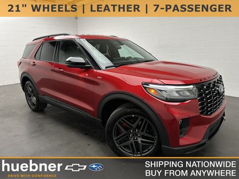 Used 2025 Ford Explorer ST-Line w/ ST-Line Street Pack AWD/4WD image 1