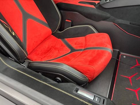 Used 2019 Lamborghini Aventador SVJ image 70
