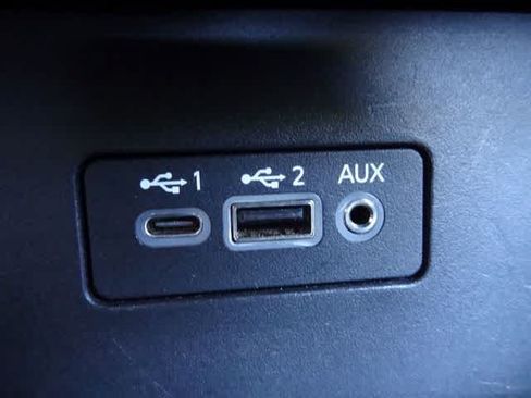 Used 2023 Nissan Altima 2.5 SV FWD image 24
