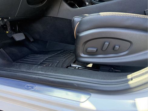 Used 2018 Chevrolet Impala Premier w/ Premier Confidence Package image 16