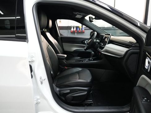 Used 2023 Jeep Compass Limited w/ Elite Group AWD/4WD image 35