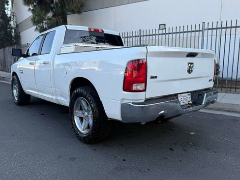 Used 2017 RAM 1500 Classic SLT RWD image 5