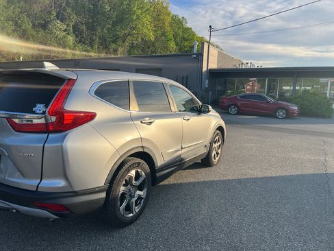 Used 2017 Honda CR-V EX-L image 5