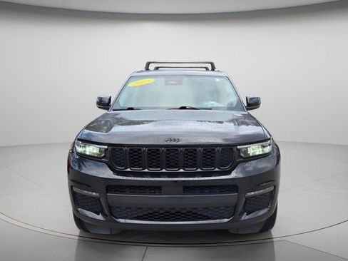 Used 2023 Jeep Grand Cherokee L Limited w/ Black Appearance Package RWD image 4