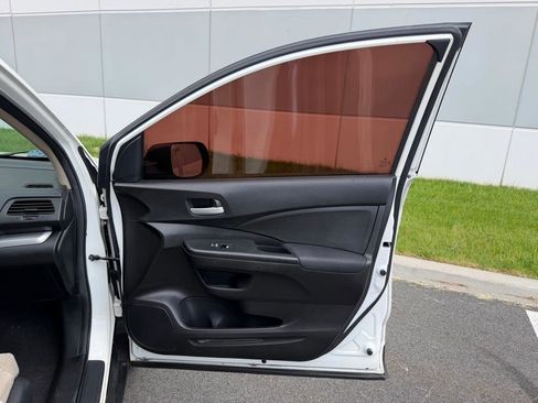 Used 2015 Honda CR-V LX image 13